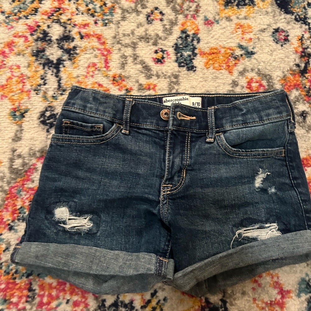 Abercrombie kids jean shorts size 9/10